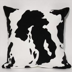 bessie-thorw-pillow-2