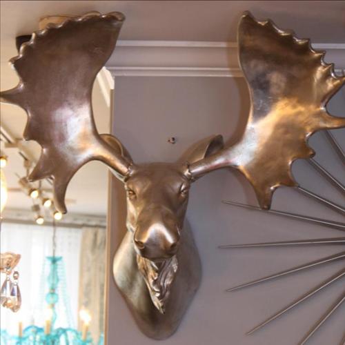 large-moose-head